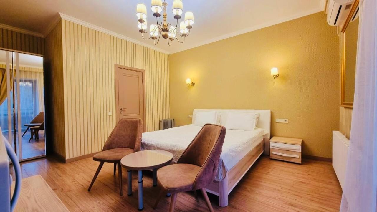 Altyn Aparthotel Astana Exterior foto