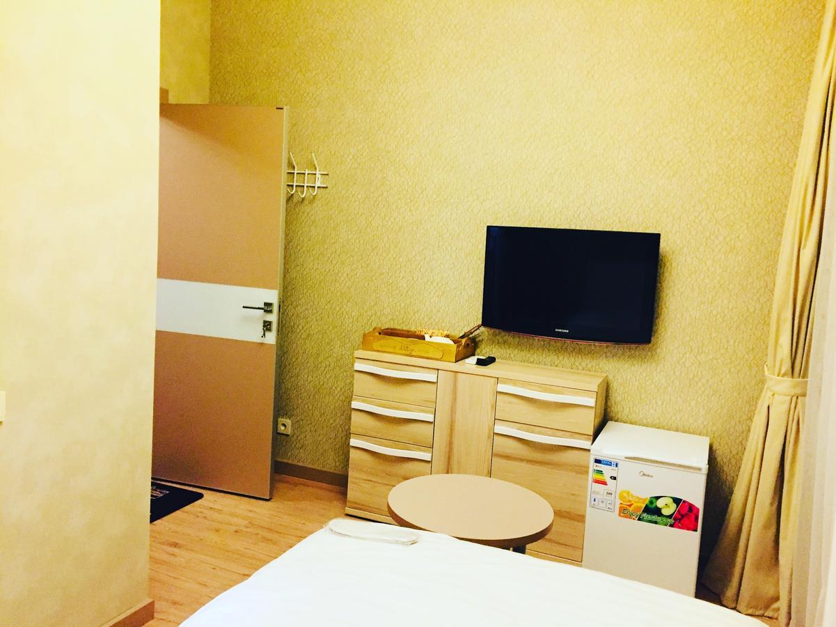 Altyn Aparthotel Astana Exterior foto